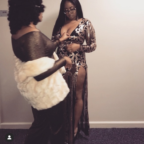 Fashion Nova- Black/Rose Gold Sequin Dress-Size L - Picture 3 of 3